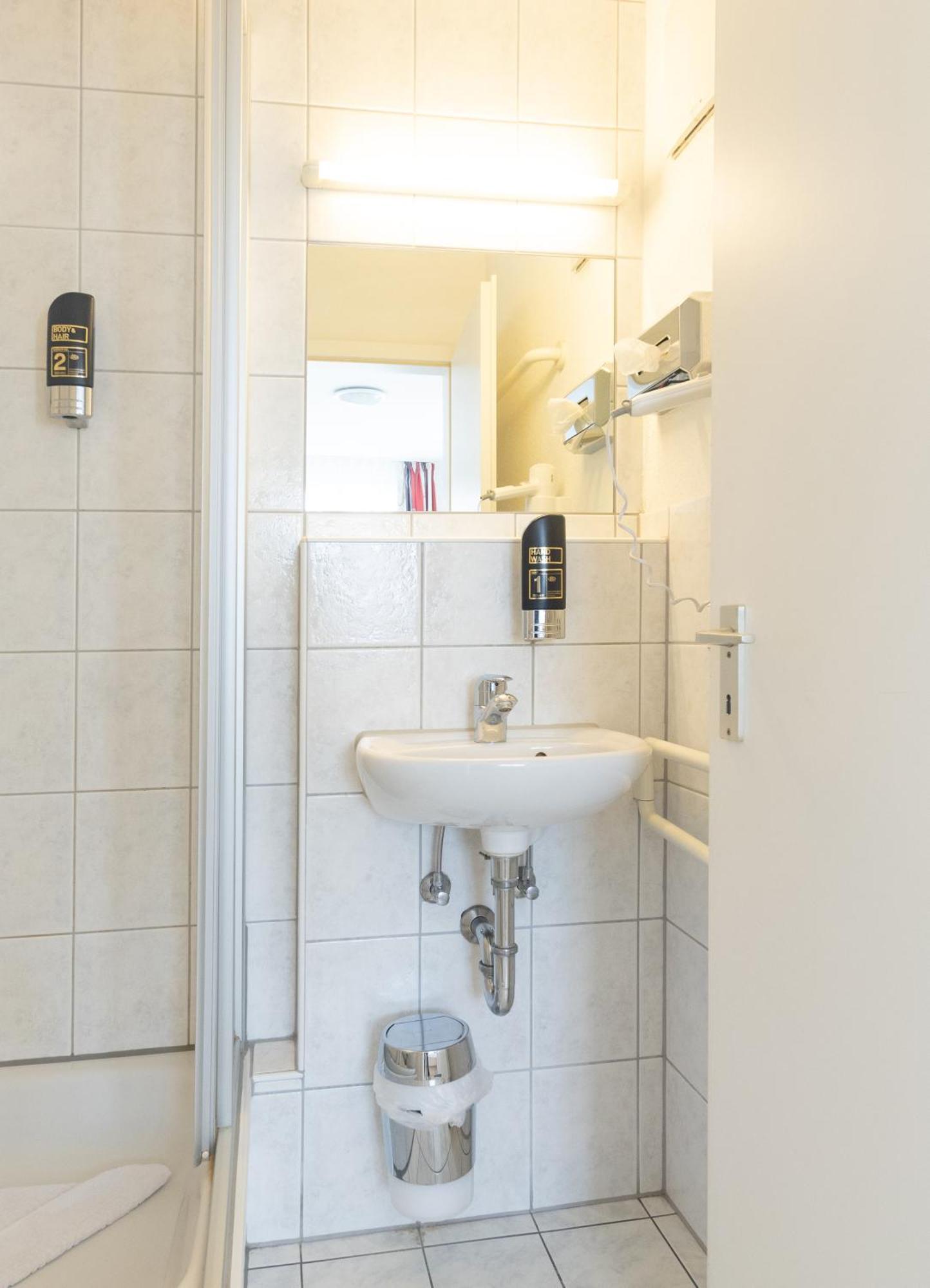 Gasthaus Traube, Ludwigshafen, Bodensee, Seenah Gelegen Бодман-Людвігсгафен Екстер'єр фото